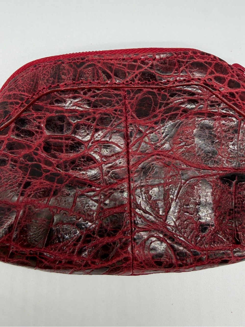 Vtg Leather Brighton Small Coin Change Purse Red Crocodile Embossed Pattern (5) - Picture 2 of 5